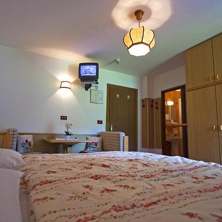 Hotel La Molinella Soraga Dış mekan fotoğraf